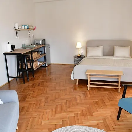 Aegina-town-old-center Apartment