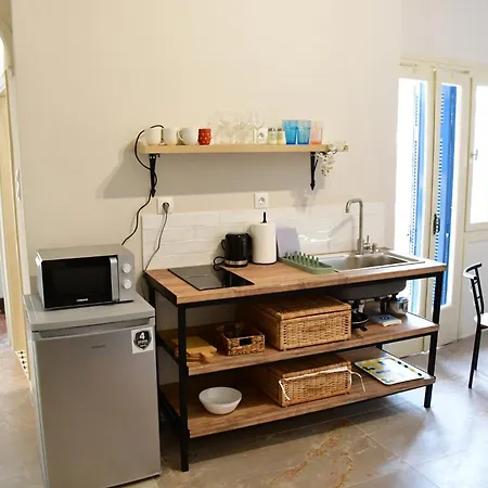 Apartment Aegina-town-old-center Aegina